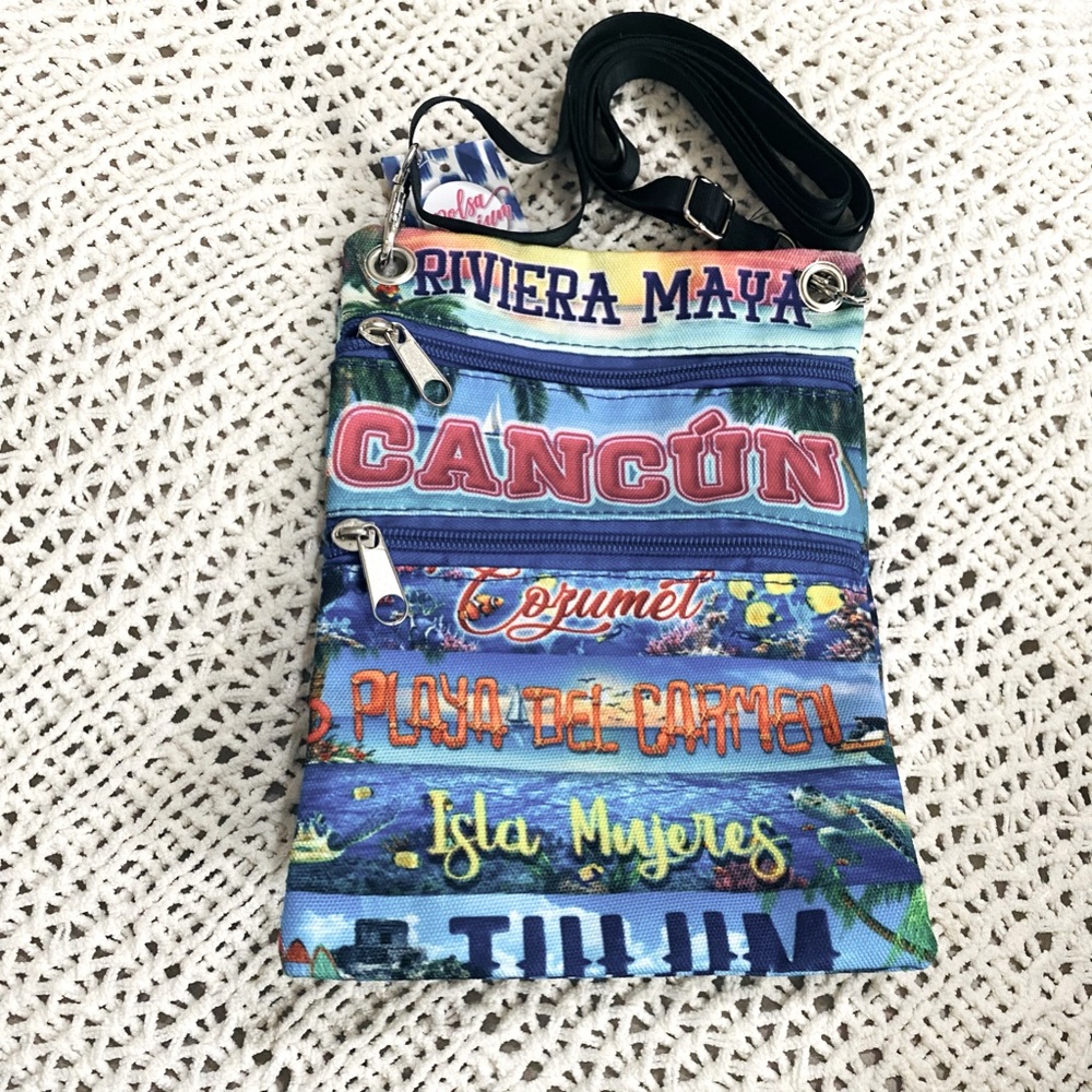 Cancún Riviera Maya, Cross body bag